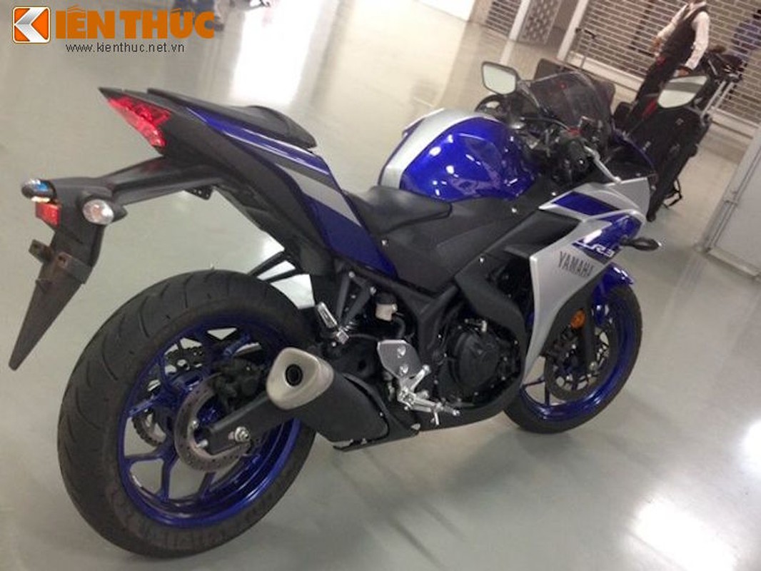 Chi tiet sportbike Yamaha YZF-R3 gia hon 100 trieu tai An Do-Hinh-3